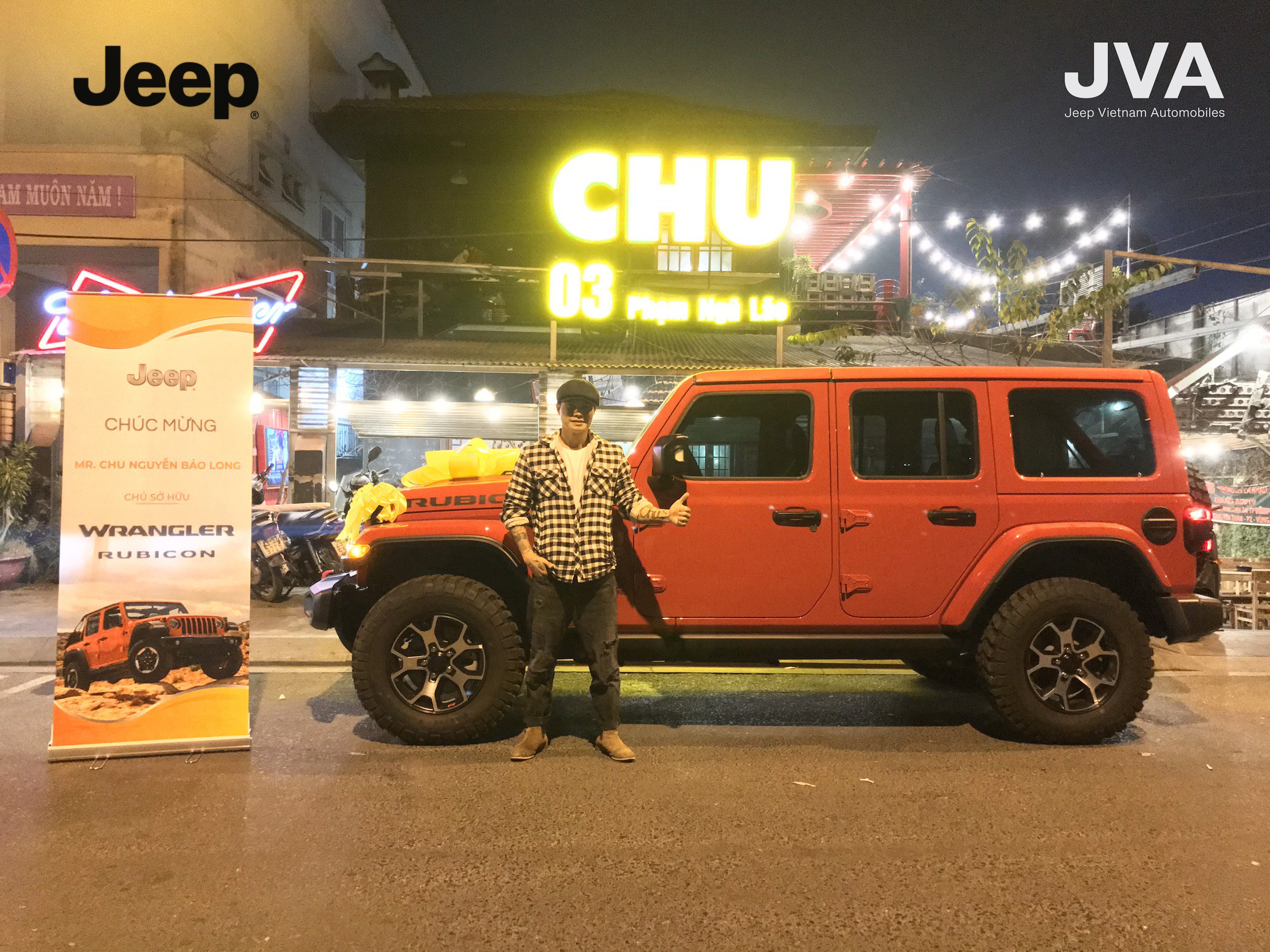 Chủ nhà hàng CHU BBQ Đà Lạt nhận bàn giao Jeep Wrangler 2020 :: 
